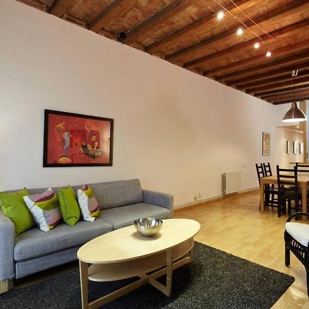 Beautiful Apartment In Eixample Барселона Екстер'єр фото
